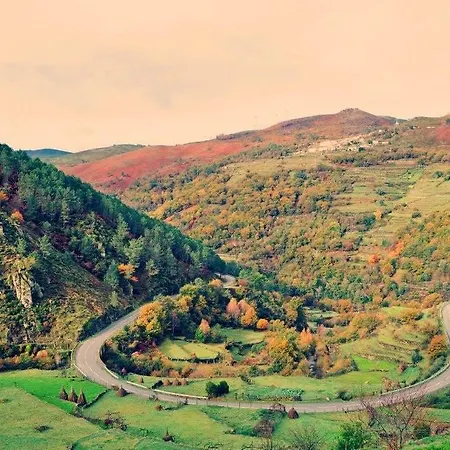 Casa De - Turismo Rural Geres Holiday home *